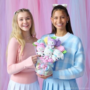 Hello Kitty and Friends 14-Inch Ultra-Premier Plush Bouquet – Limited Edition