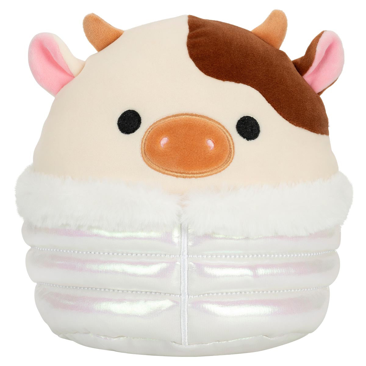 SQCR06415SQK-LittlePlush_8_Squishmallows_CowinPufferJacket_SELECTSERIES_-OP-Front_lpr.jpg